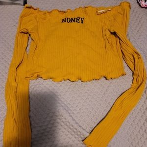 New Medium long sleeve crop top